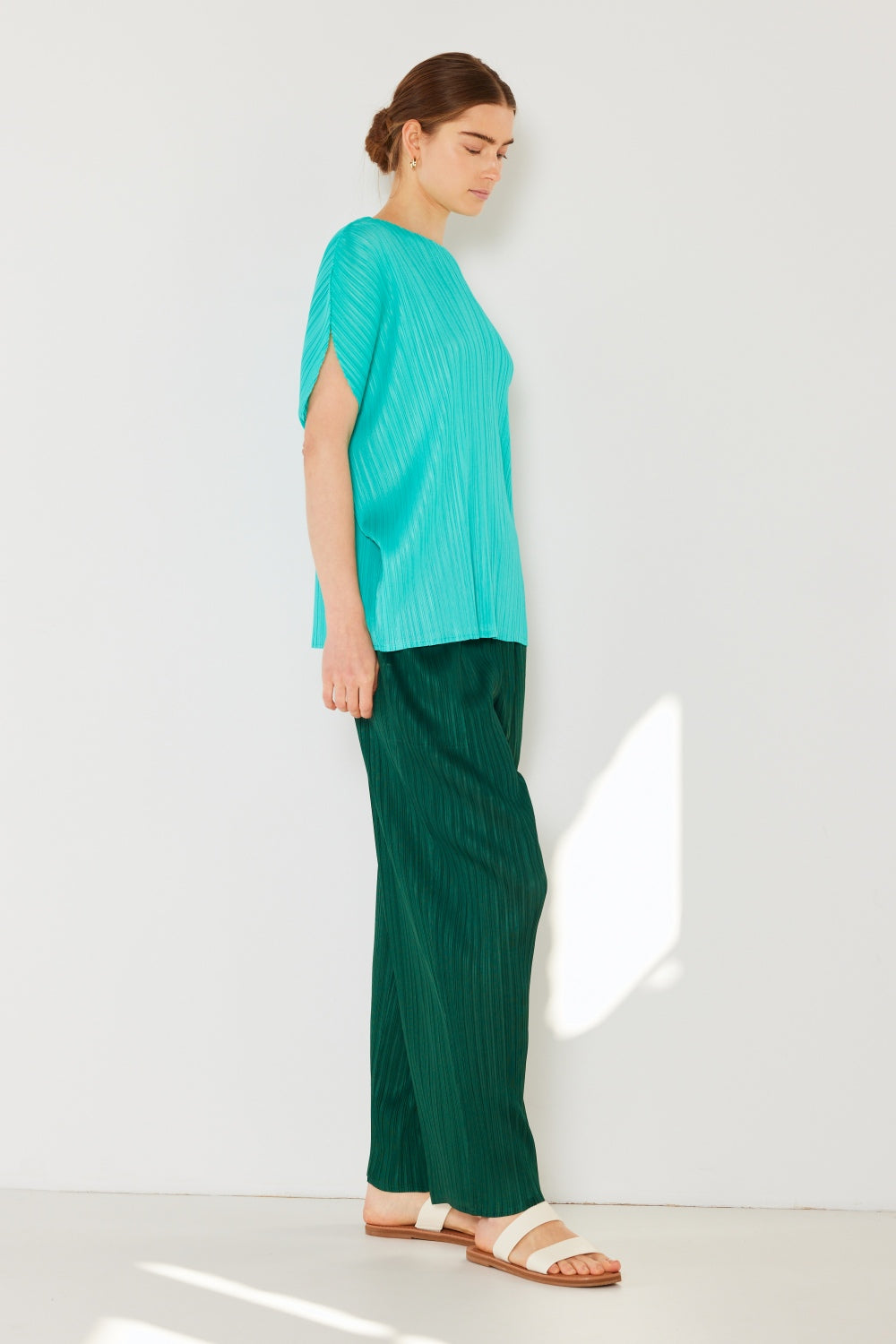 Pleated Elastic-Waist Straight Pants