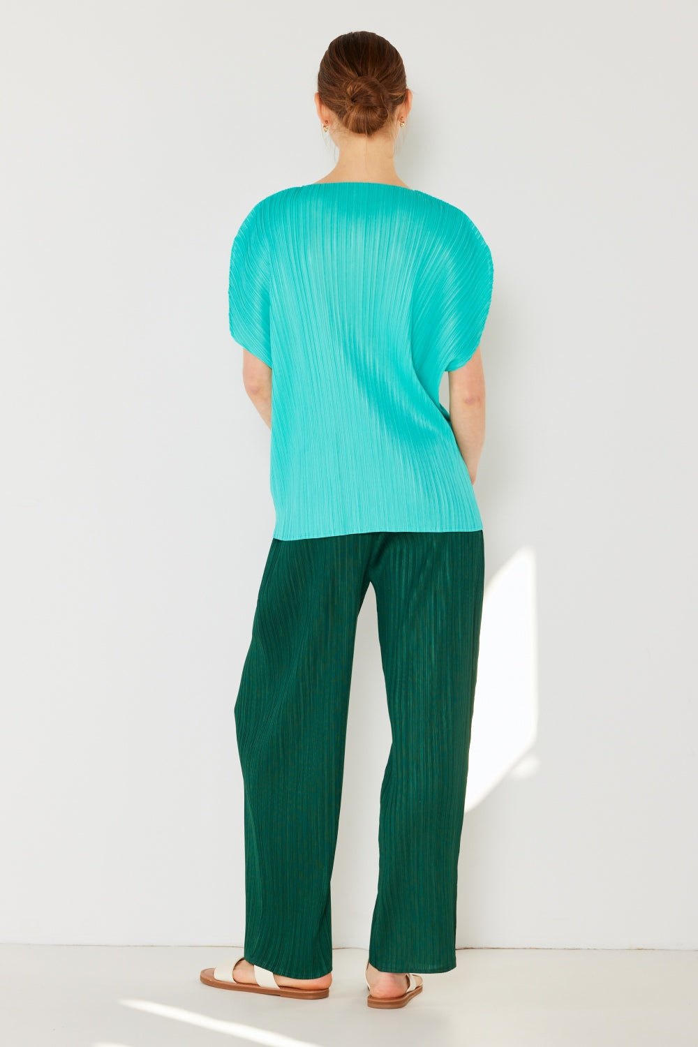 Pleated Elastic-Waist Straight Pants